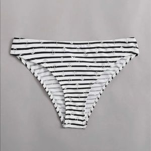 NWT STRIPED BLACK AND WHITE ANCHOR BIKINI BOTTOM